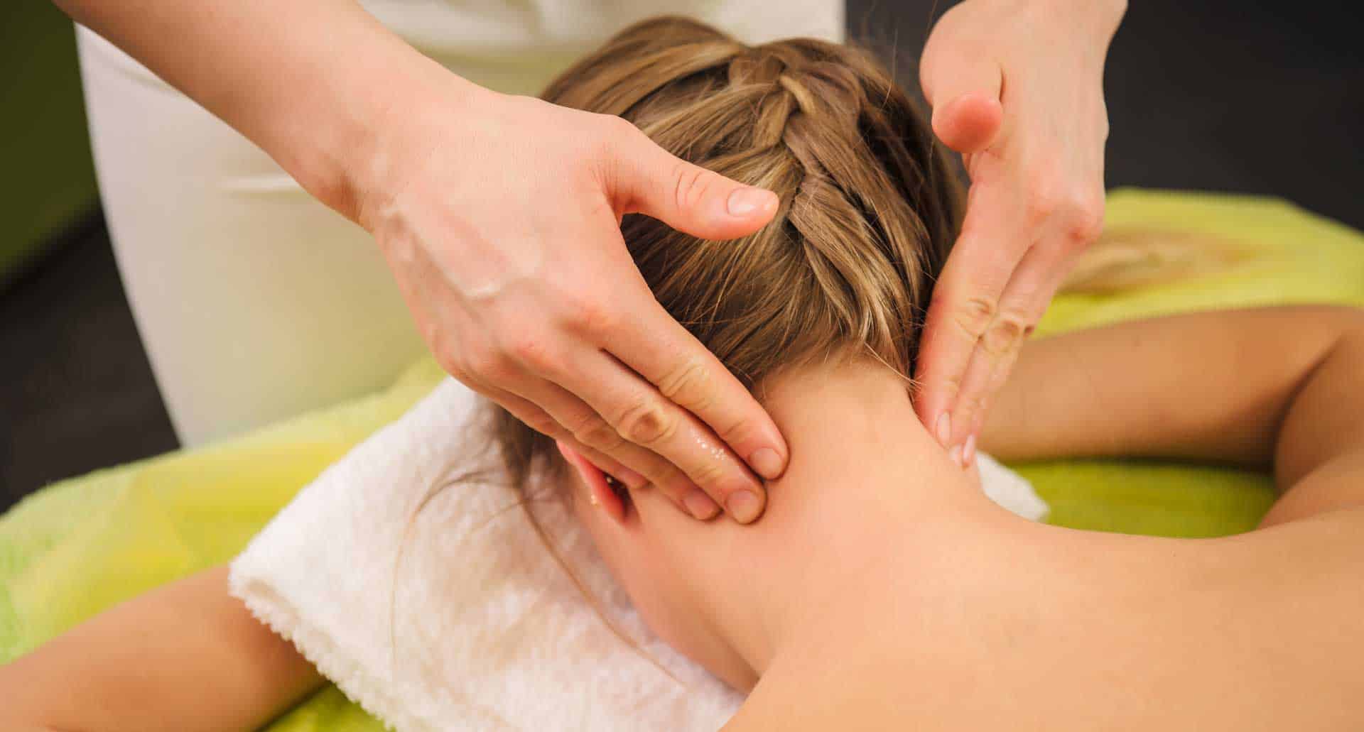 איך לבחור סוג עיסוי שמתאים לסטרס מתמשך